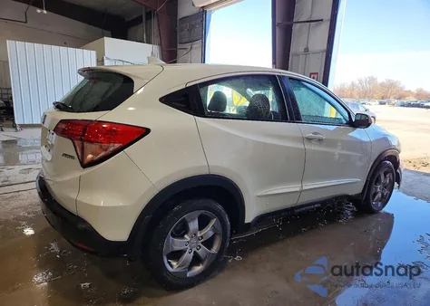 2018 Honda Hr-V Lx z USA, uszkodzony, nr VIN 3CZRU6H37JM700202